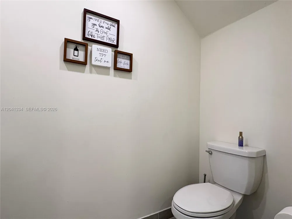 3482 W 114th Ter Hialeah, FL 33018
