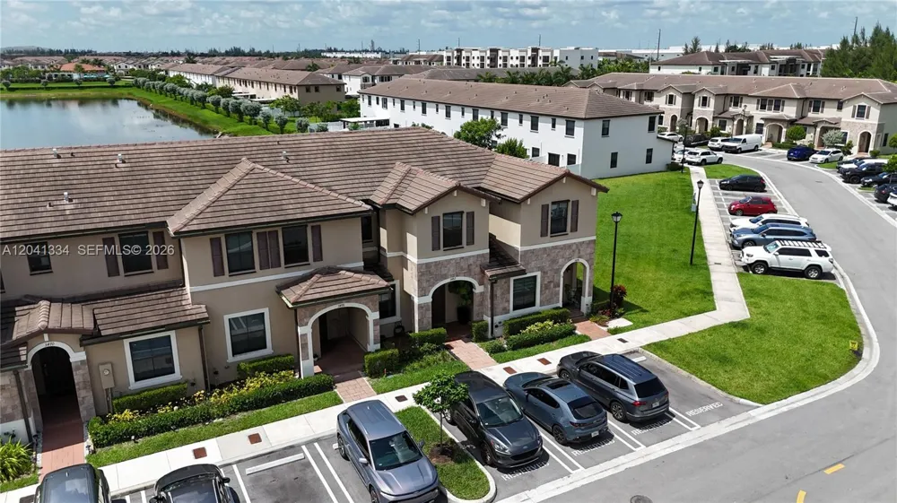 3482 W 114th Ter Hialeah, FL 33018