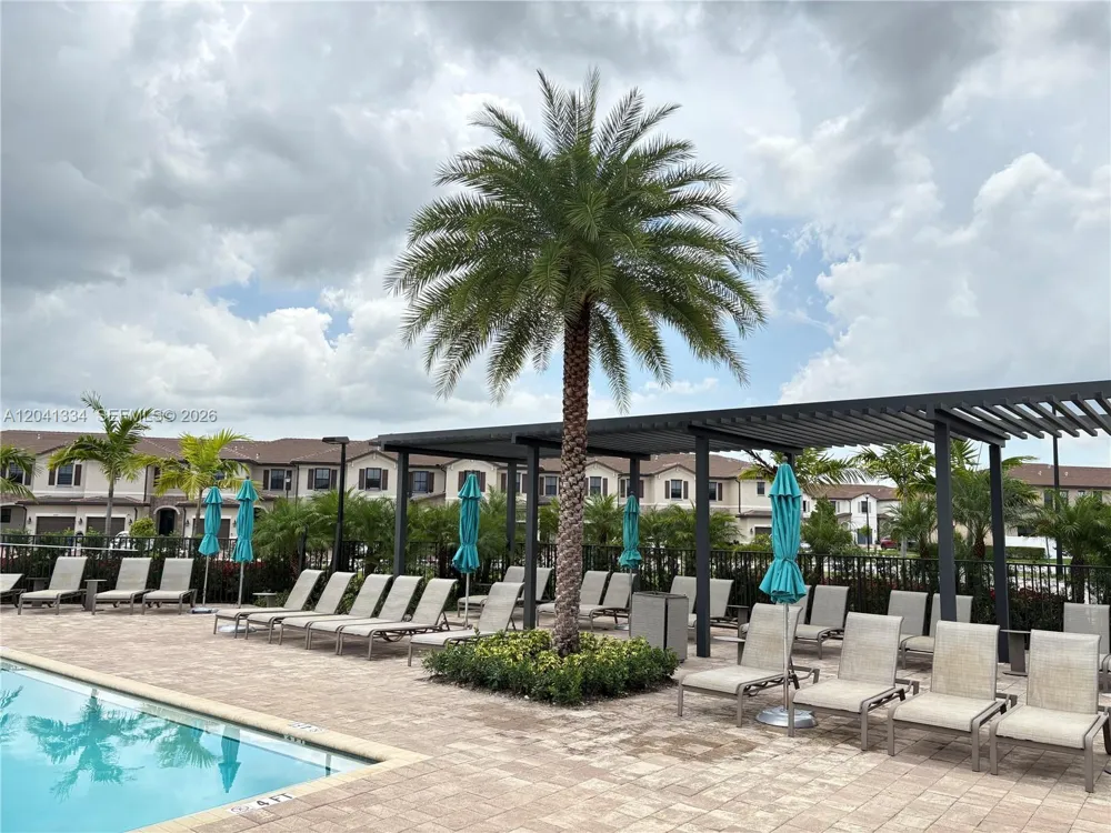 3482 W 114th Ter Hialeah, FL 33018