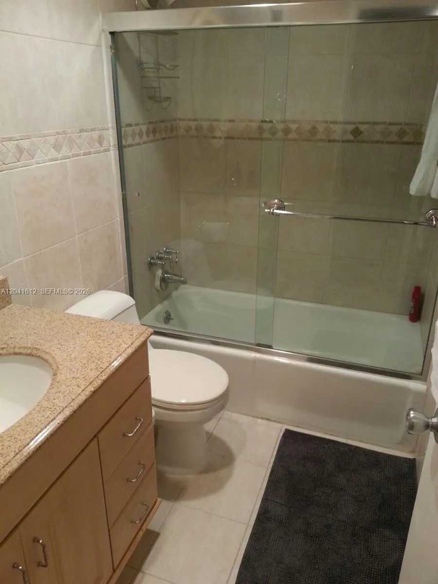 3901 S Ocean Dr #8T Hollywood, FL 33019