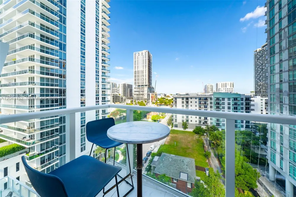 601 NE 27th St #1001 Miami, FL 33137