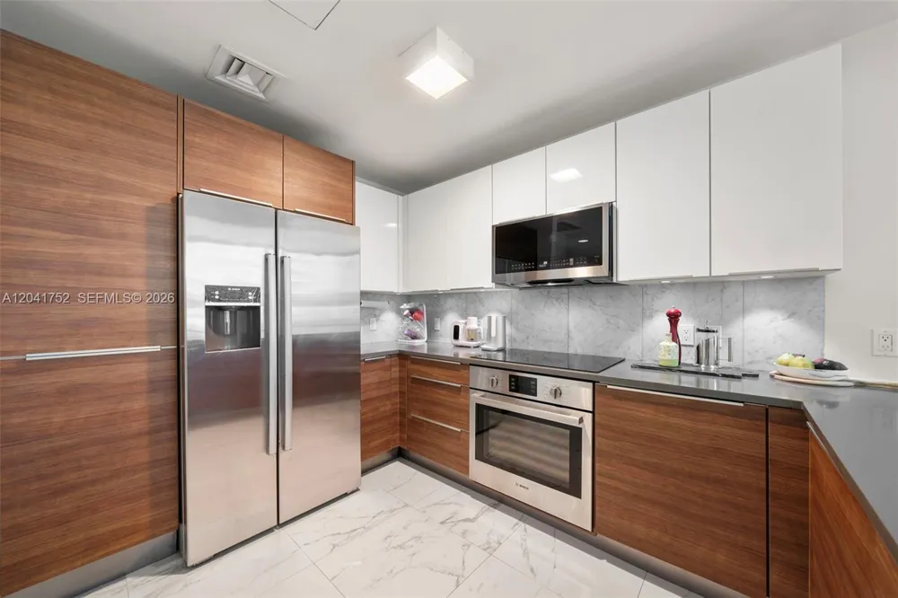 601 NE 27th St #1001 Miami, FL 33137