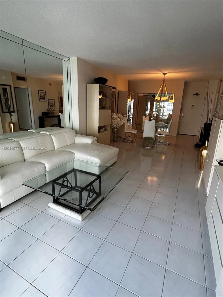 1980 S Ocean Dr #8A Hallandale Beach, FL 33009