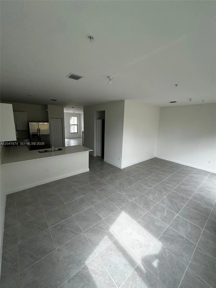 285 SW 159th Ln #0 Pembroke Pines, FL 33027