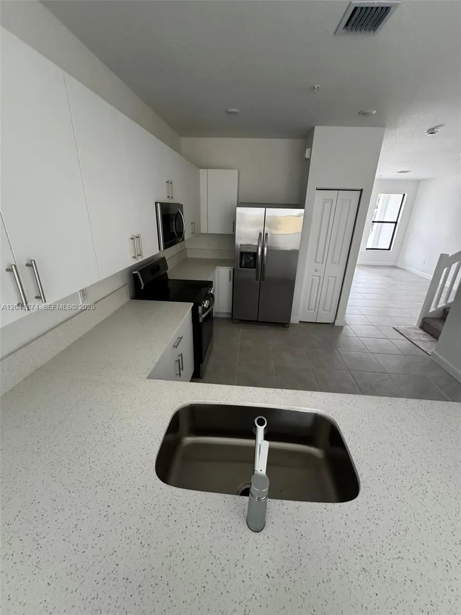 285 SW 159th Ln #0 Pembroke Pines, FL 33027