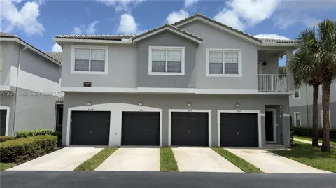 3042 Grandiflora Dr