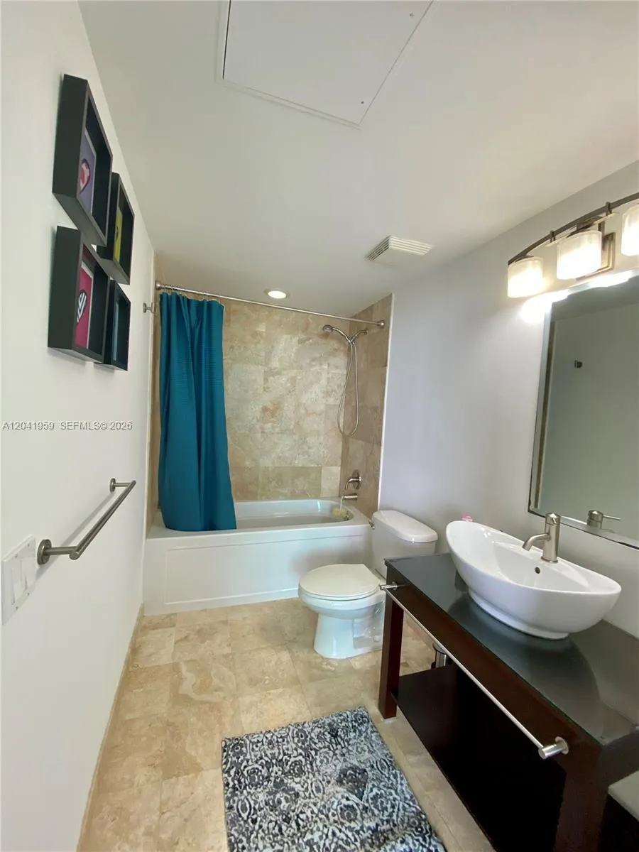 350 S Miami Ave #3813 Miami, FL 33130