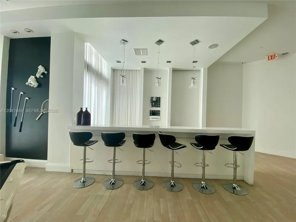 350 S Miami Ave #3813 Miami, FL 33130
