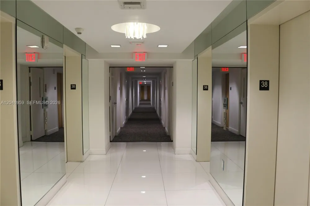 350 S Miami Ave #3813 Miami, FL 33130