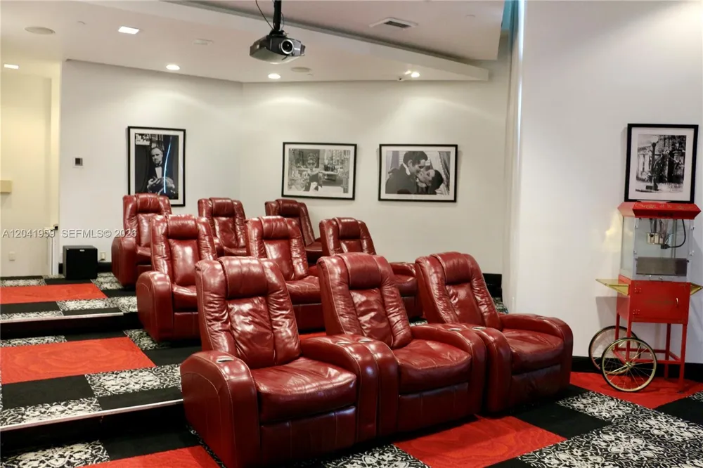 350 S Miami Ave #3813 Miami, FL 33130