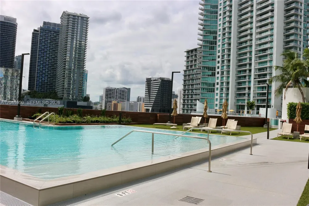 350 S Miami Ave #3813 Miami, FL 33130