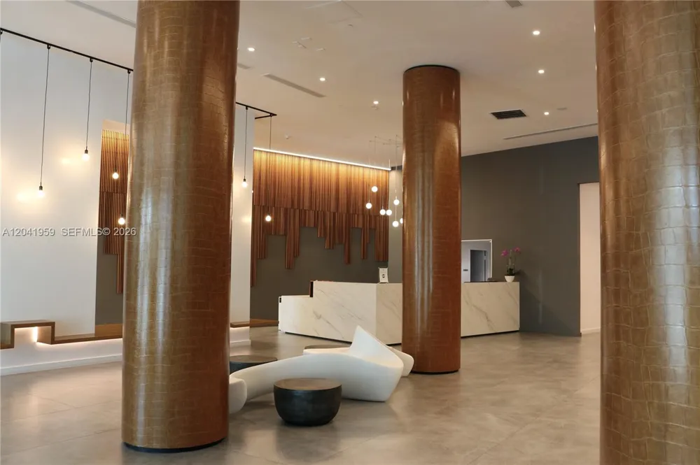 350 S Miami Ave #3813 Miami, FL 33130