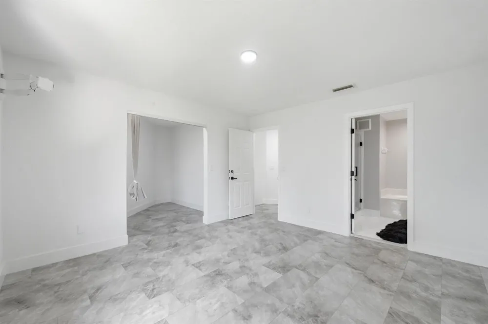 2824 NW 99th Terrace Sunrise, FL 33322