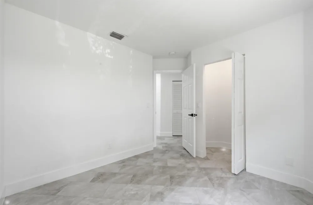 2824 NW 99th Terrace Sunrise, FL 33322