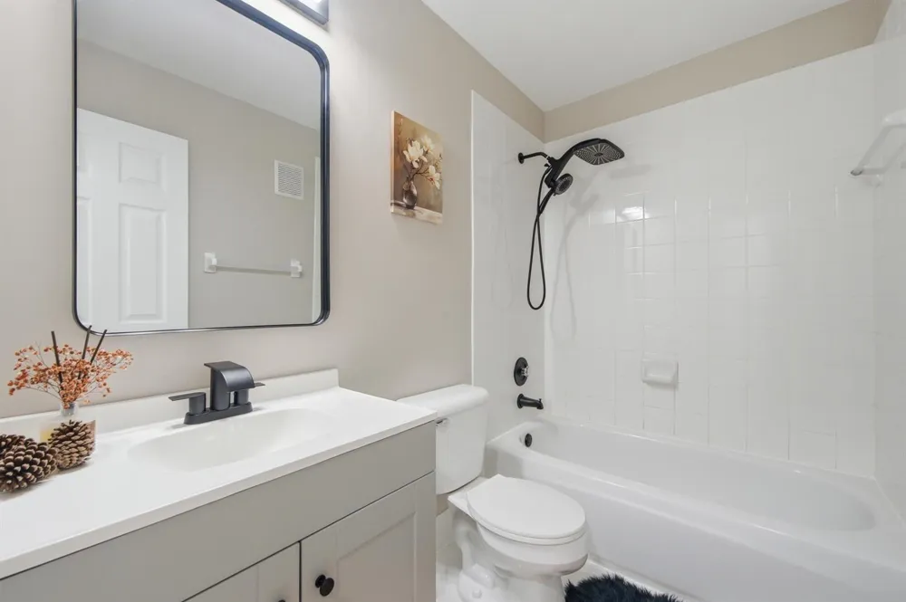 2824 NW 99th Terrace Sunrise, FL 33322