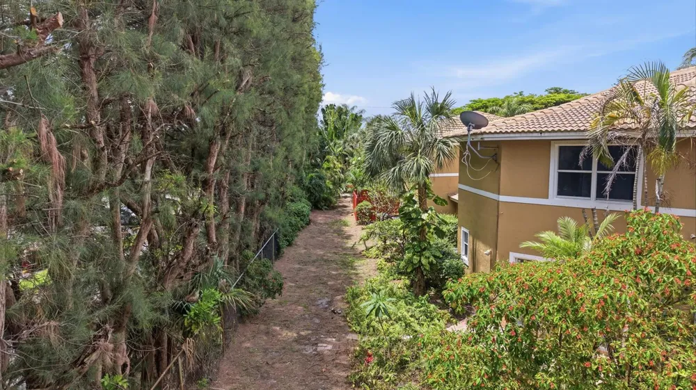2824 NW 99th Terrace Sunrise, FL 33322
