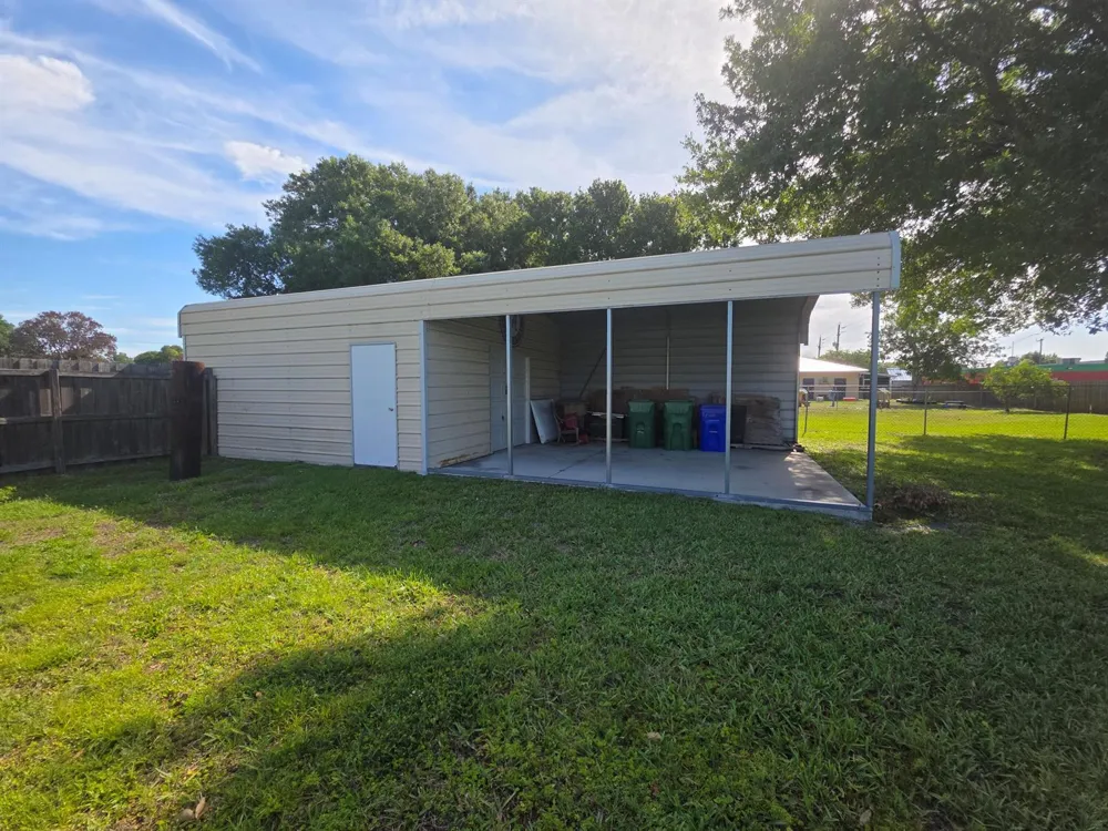 1019 NW 2nd Street Okeechobee, FL 34972