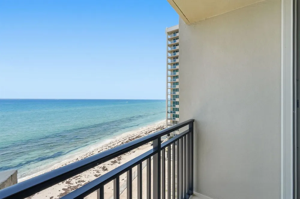 5460 Ocean Drive #6a Riviera Beach, FL 33404
