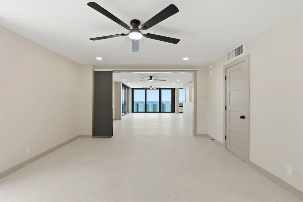 5460 Ocean Drive #6a Riviera Beach, FL 33404