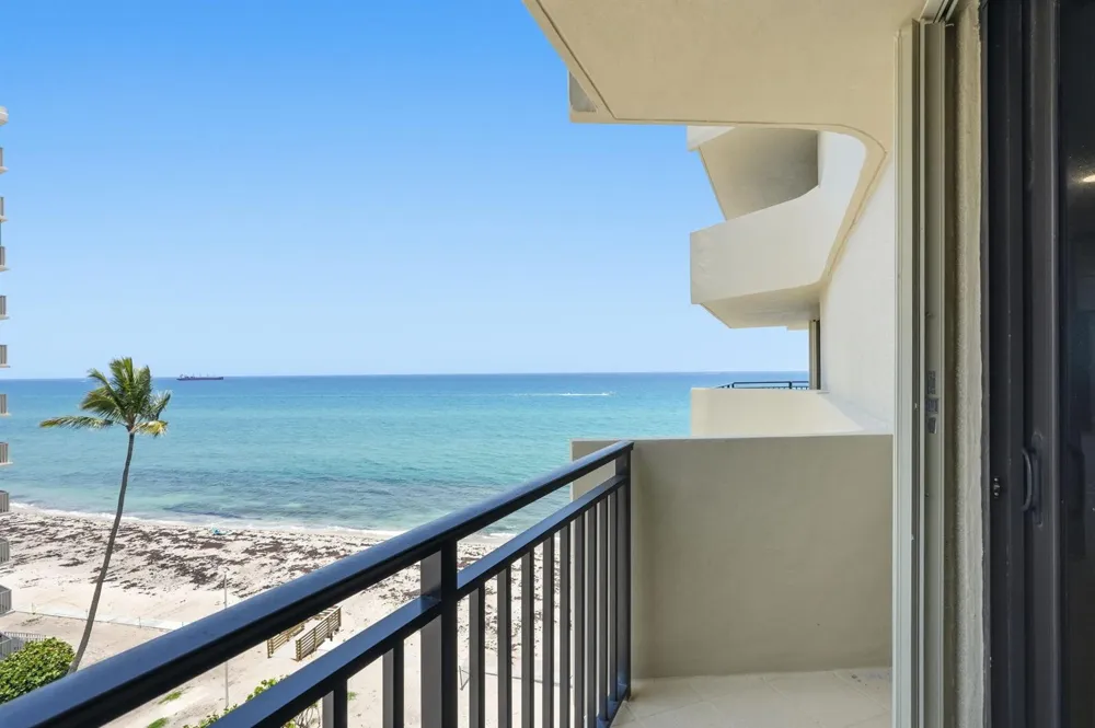 5460 Ocean Drive #6a Riviera Beach, FL 33404