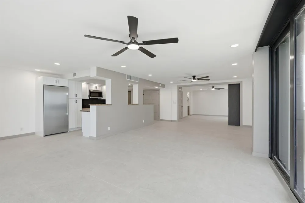 5460 Ocean Drive #6a Riviera Beach, FL 33404