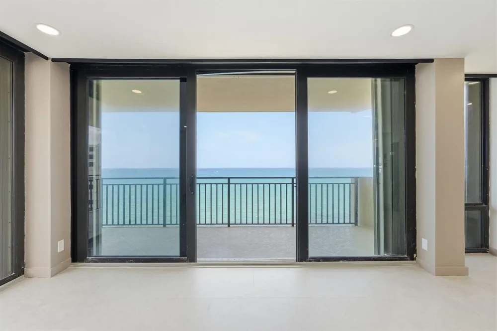5460 Ocean Drive #6a Riviera Beach, FL 33404