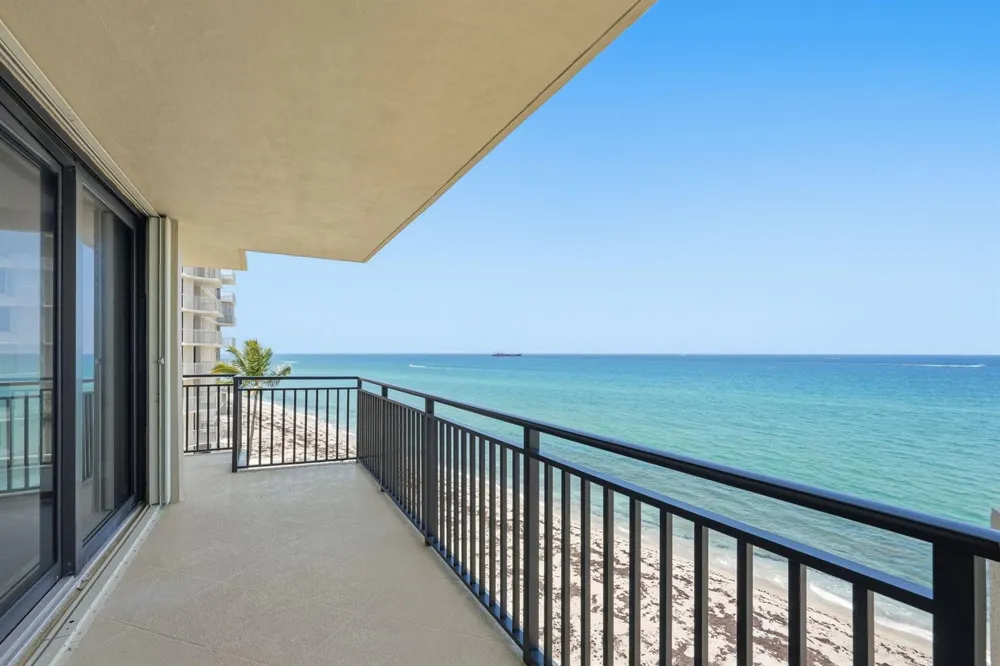5460 Ocean Drive #6a Riviera Beach, FL 33404