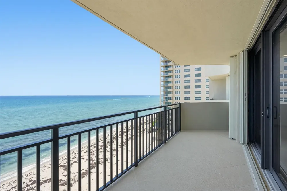 5460 Ocean Drive #6a Riviera Beach, FL 33404