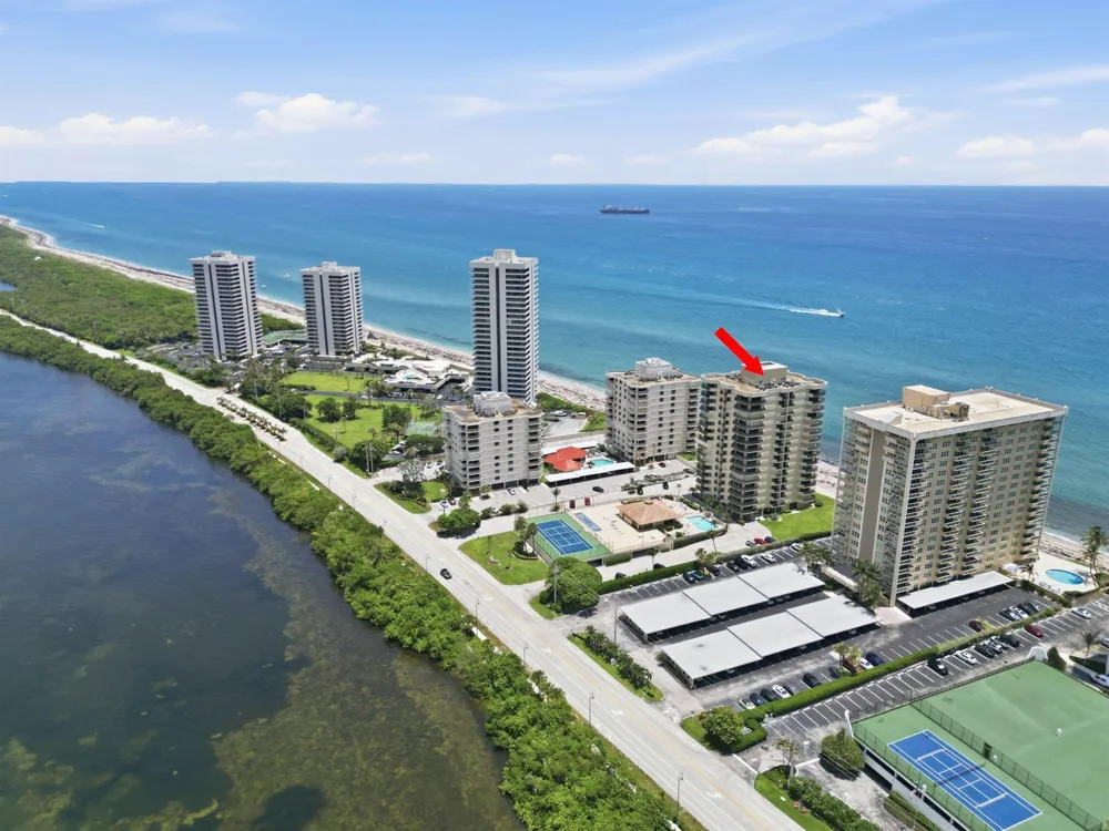 5460 Ocean Drive #6a Riviera Beach, FL 33404