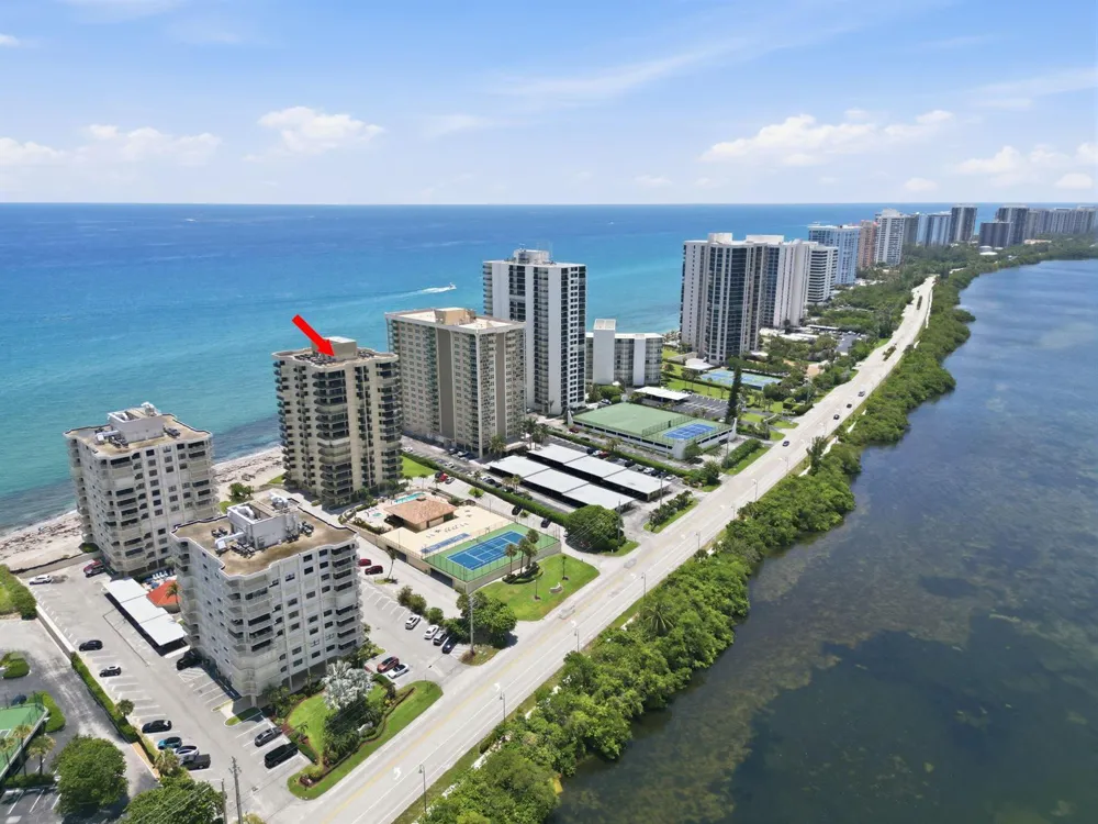 5460 Ocean Drive #6a Riviera Beach, FL 33404