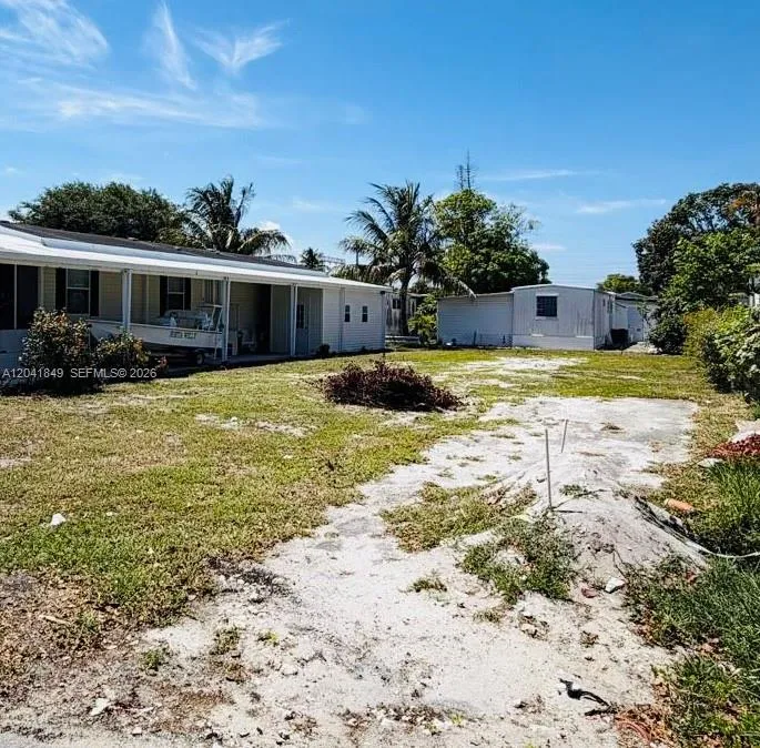 2651 E Marina Dr Dania Beach, FL 33312
