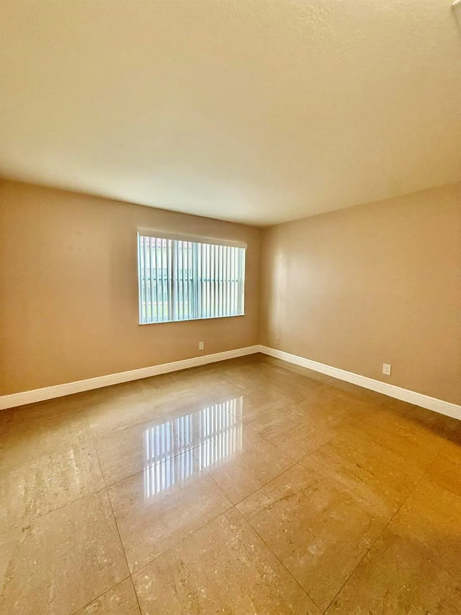 2050 Oleander Boulevard #11-103 Fort Pierce, FL 34950