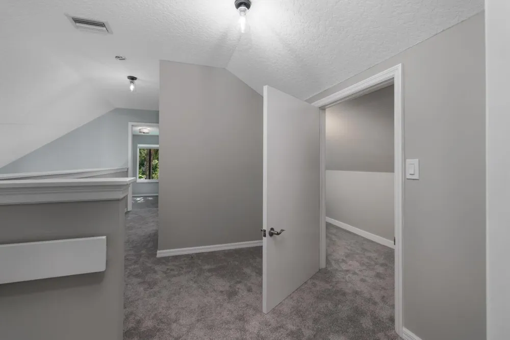 9200 SE Olympus Street Hobe Sound, FL 33455