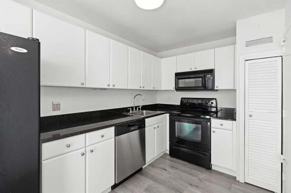 1900 S Ocean Boulevard #10j Pompano Beach, FL 33062