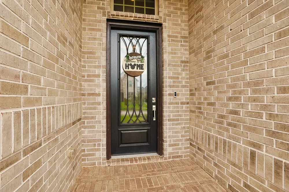 1329 Knollbridge Point Lane Pinehurst, TX 77362