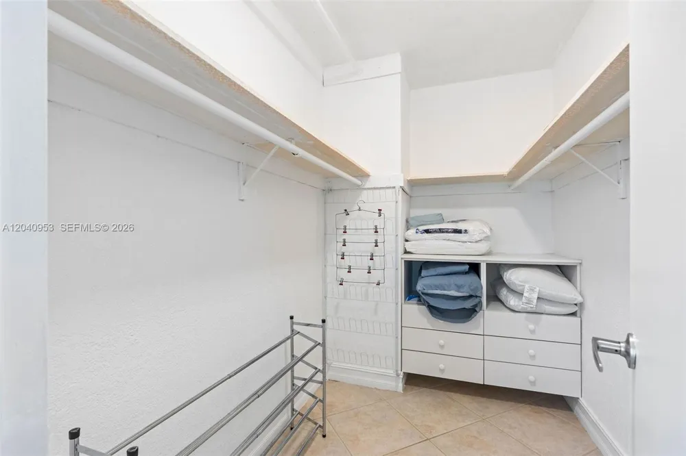 10185 Collins Ave #521 Bal Harbour, FL 33154
