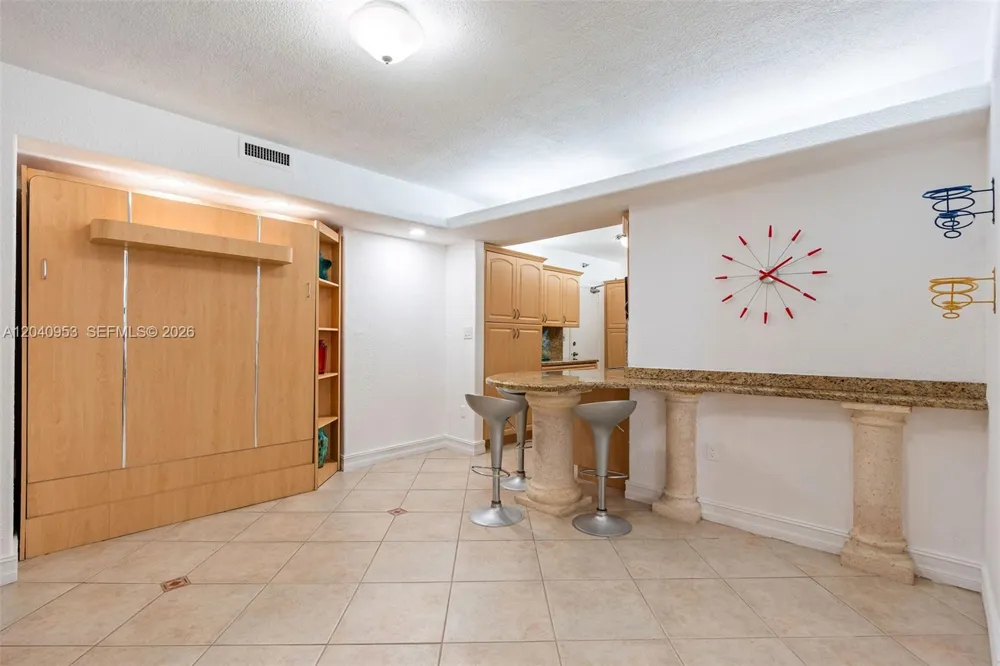 10185 Collins Ave #521 Bal Harbour, FL 33154