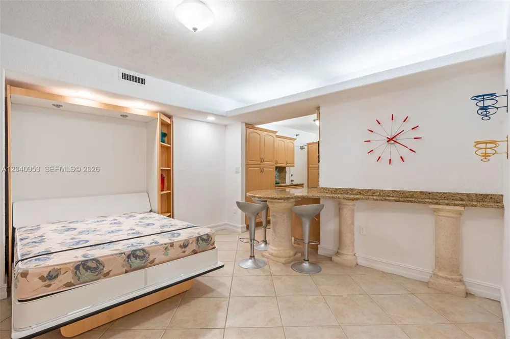 10185 Collins Ave #521 Bal Harbour, FL 33154