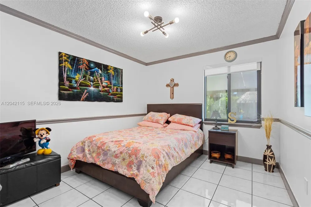 15031 SW 154th Ter Miami, FL 33187