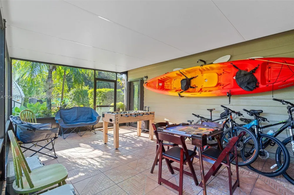 15031 SW 154th Ter Miami, FL 33187