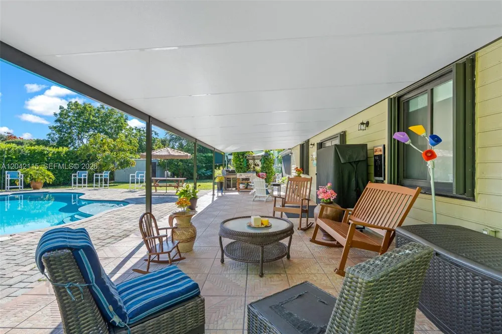 15031 SW 154th Ter Miami, FL 33187