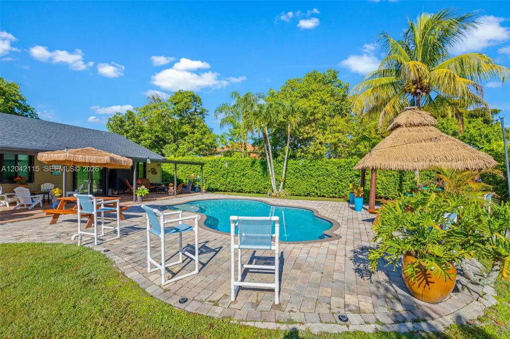 15031 SW 154th Ter Miami, FL 33187