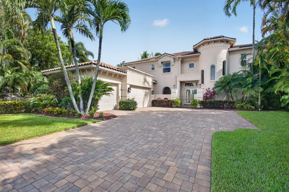 5133 Isabella Drive Palm Beach Gardens, FL 33418