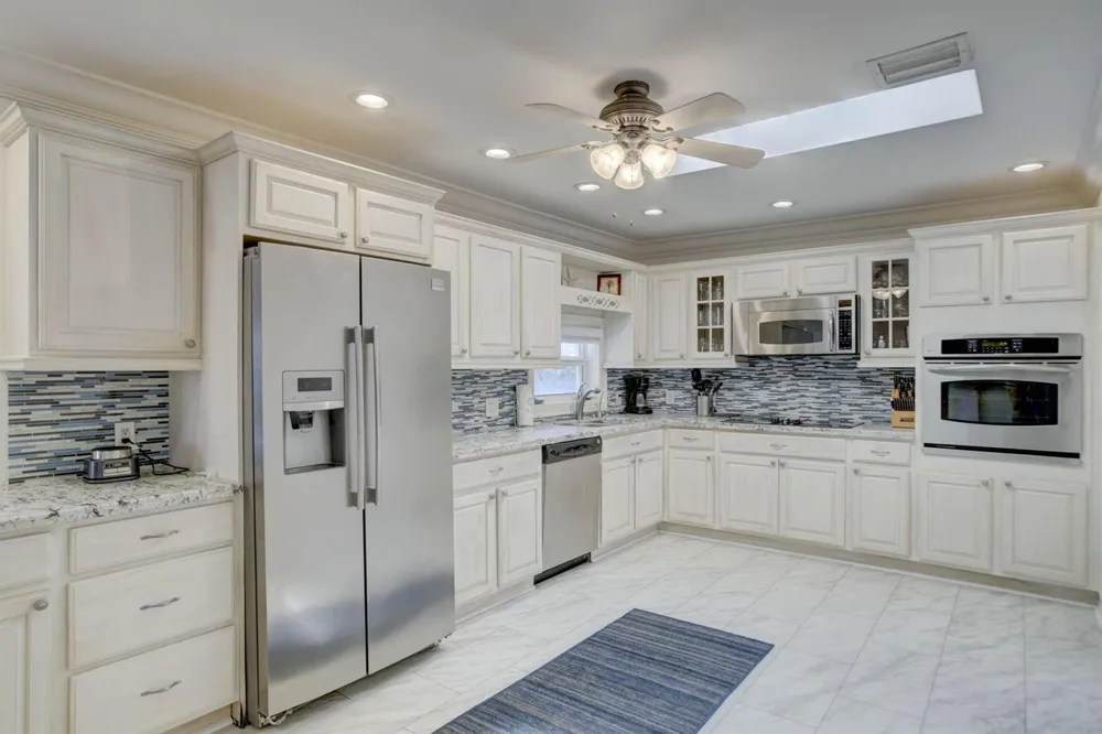 1920 Waters Edge Pompano Beach, FL 33062