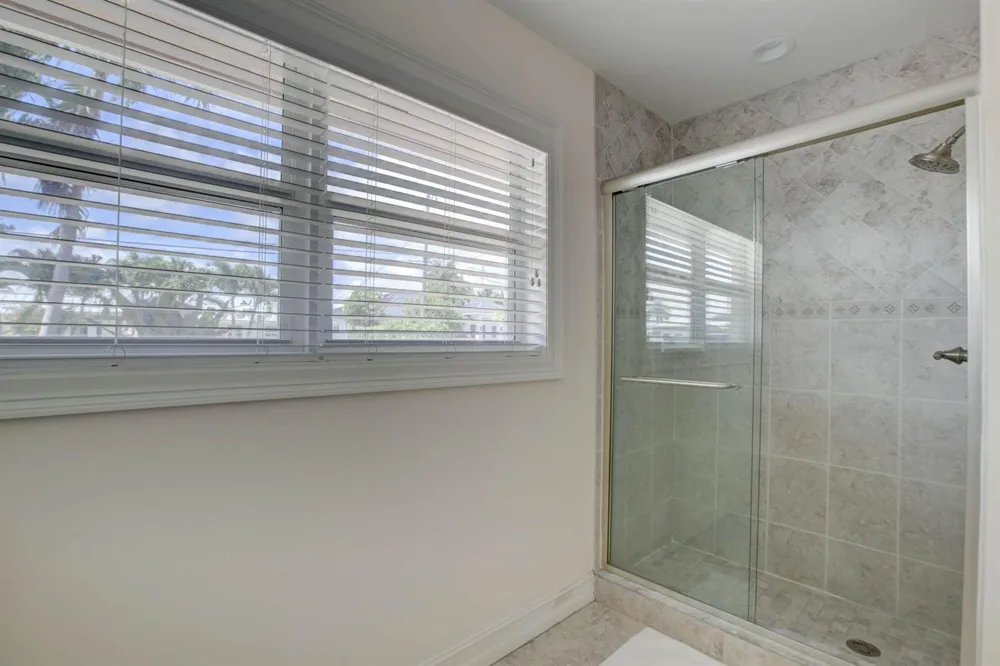 1920 Waters Edge Pompano Beach, FL 33062