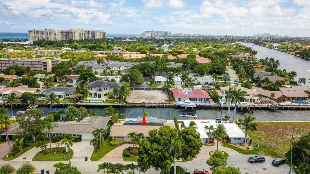 1920 Waters Edge Pompano Beach, FL 33062