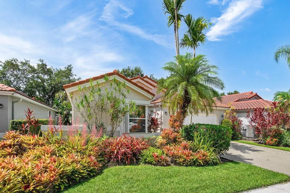 9763 Harbour Lake Circle S Boynton Beach, FL 33437