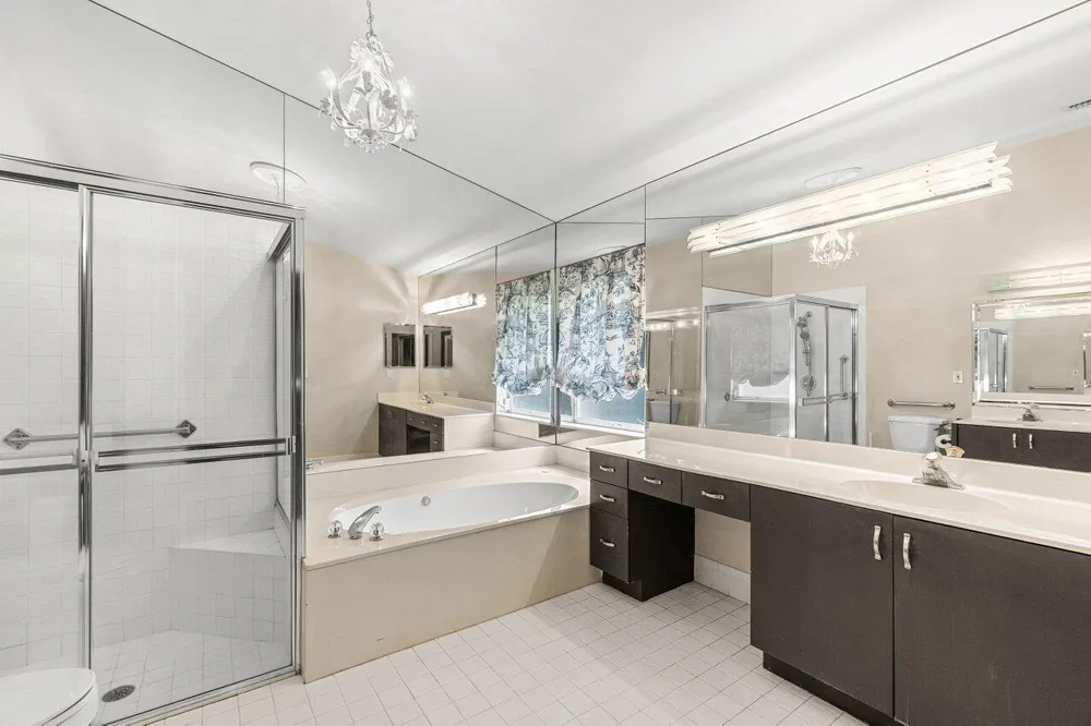 9763 Harbour Lake Circle S Boynton Beach, FL 33437