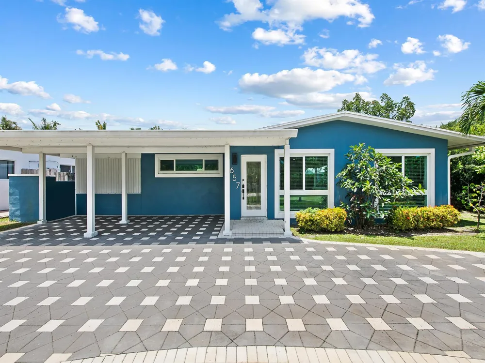 657 NW 30th Court Wilton Manors, FL 33311