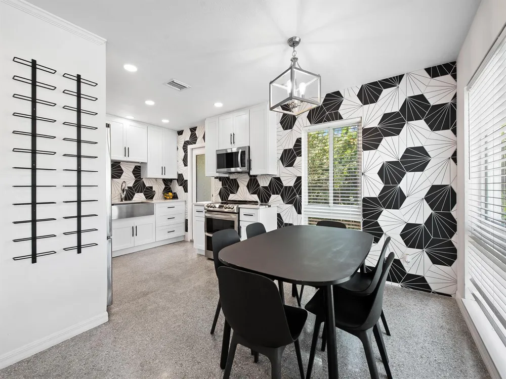 657 NW 30th Court Wilton Manors, FL 33311